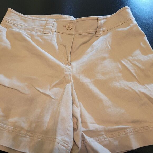 Jones New York Sport shorts - Picture 2 of 16